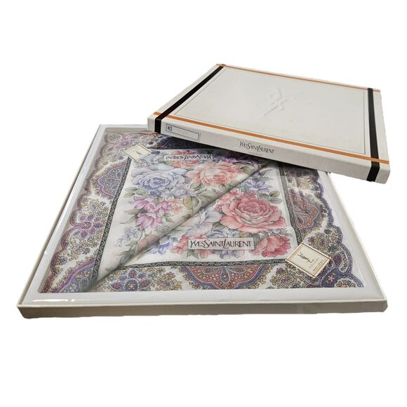 Yves Saint Laurent (Exclusive) NEW Floral Print Vintage 1980s Handkerchief Set - Picture 6 of 8